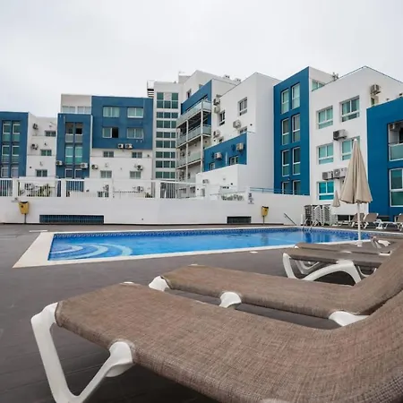 Bay View Modern Apartamento