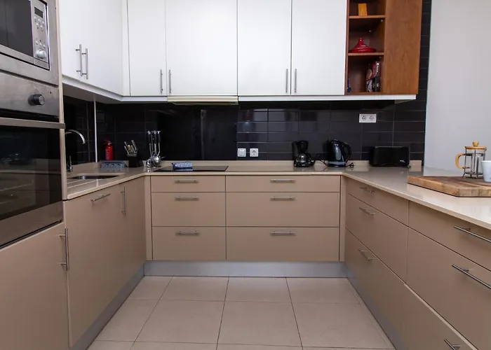 شقة Bay View Modern